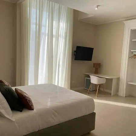 Residenza Sansevero - Dimore Partenopee فندق مبيت وإفطار 4*