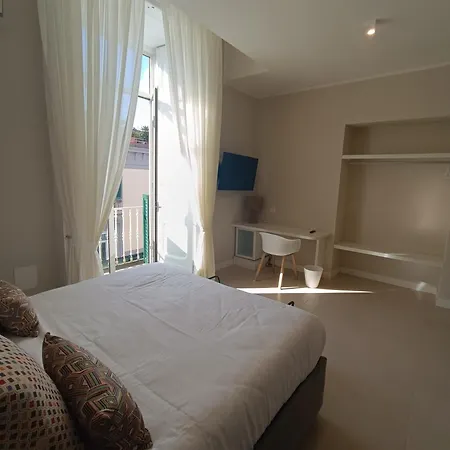 Residenza Sansevero - Dimore Partenopee فندق مبيت وإفطار 4*